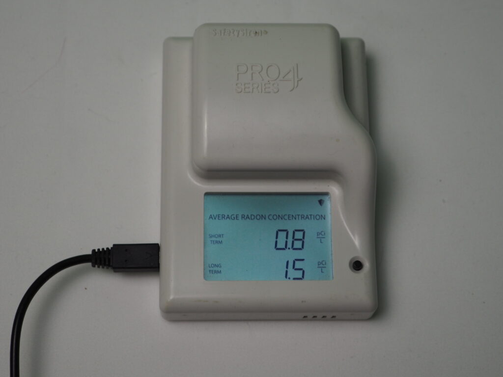 Radon meter, digital